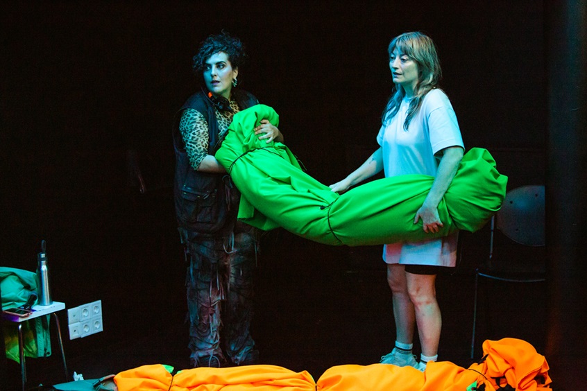 Pequeño cúmulo de abismos.