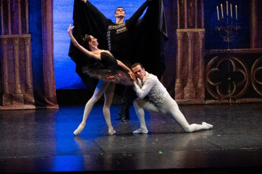 BALLET DE KIEV BALLET DE KIEV