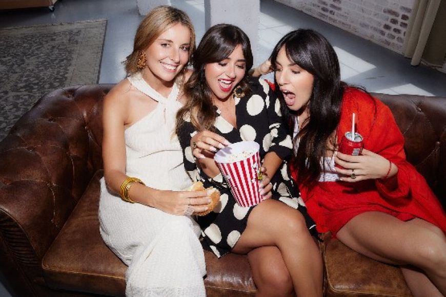MUJERES: LA DRAMEDIA MUJERES: LA DRAMEDIA