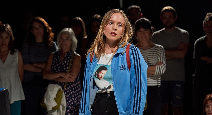 OVEJA PERDIDA VEN SOBRE MIS HOMBROS QUE HOY NO SOL