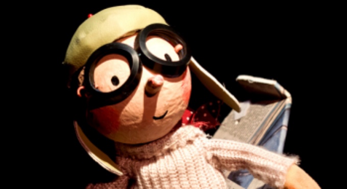 Lluna, la col·leccionista de paraules