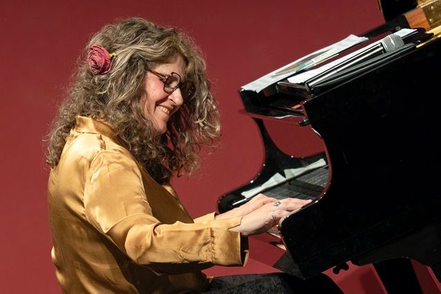 La gran Blue Nit d'Elisabet Raspall