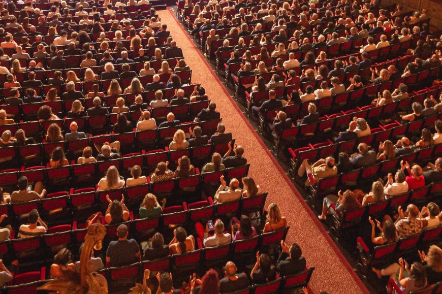 Platea amb públic Platea amb públic